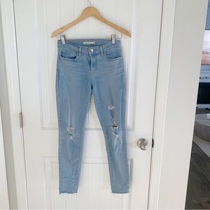 710 Super Skinny W28 L30